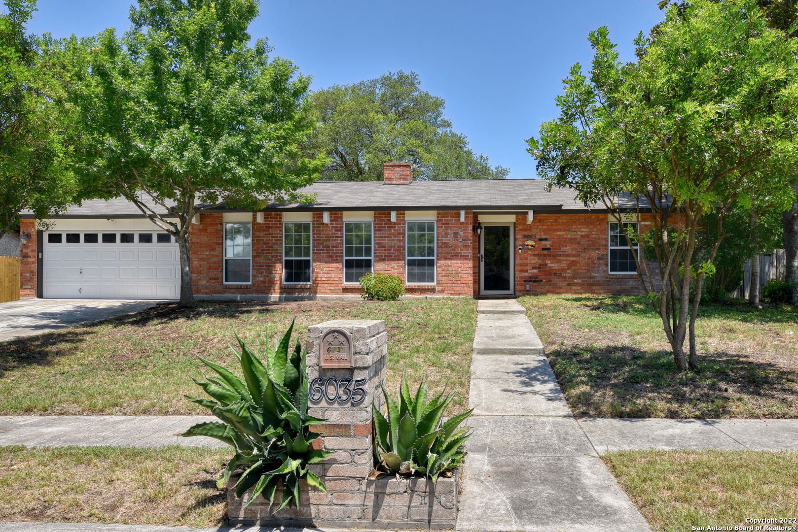 6035 Grand Point San Antonio TX 78239