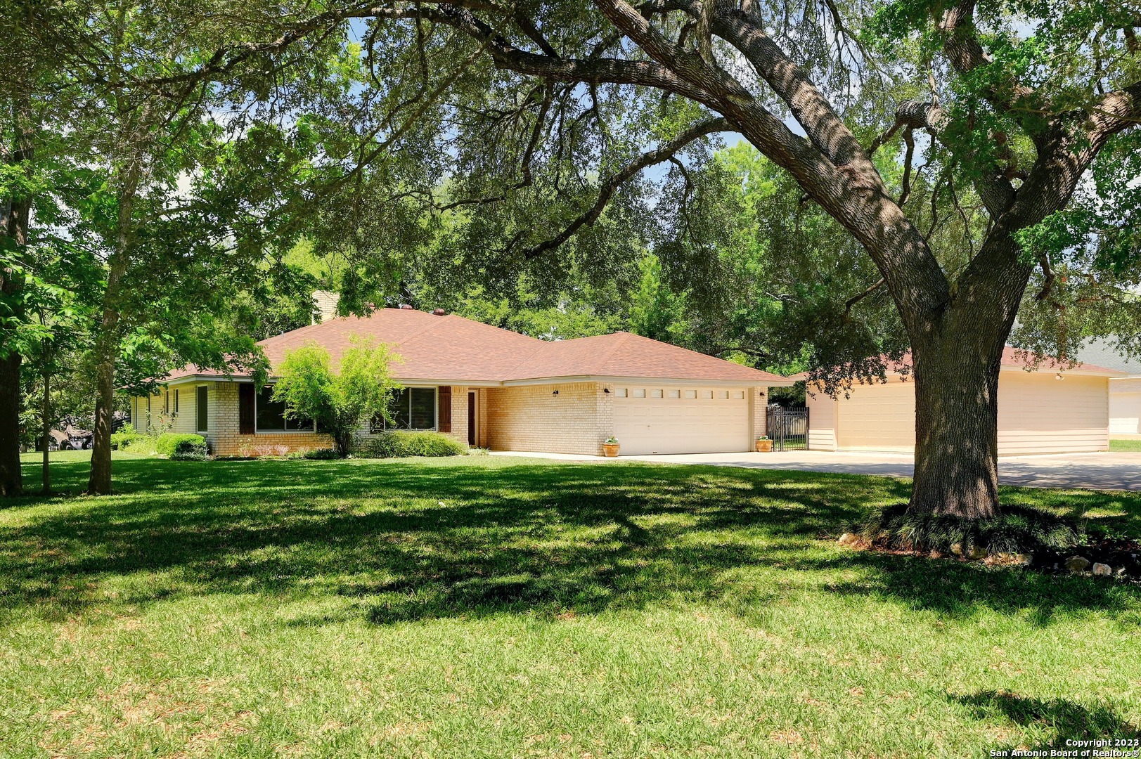 244 Deer Slayer Drive Seguin TX 78155