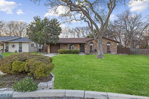 7337 Leading Oaks Street Live Oak TX 78233