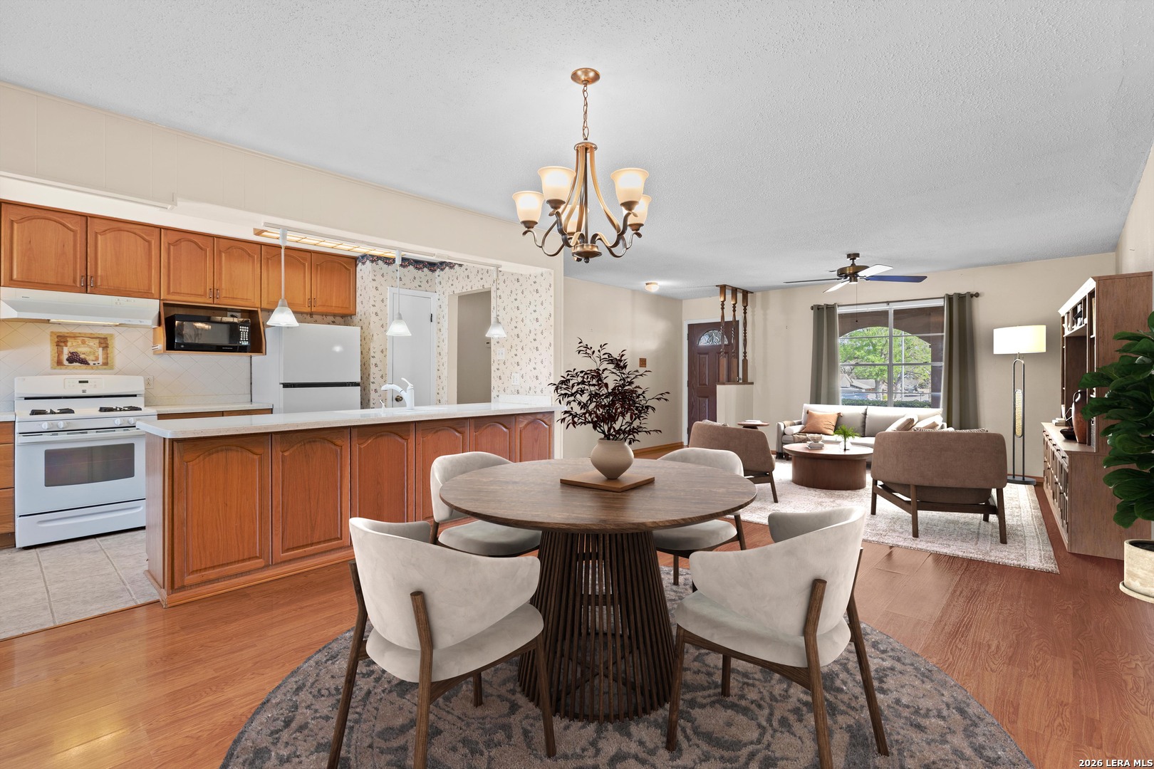 7337 Leading Oaks Street Live Oak TX 78233