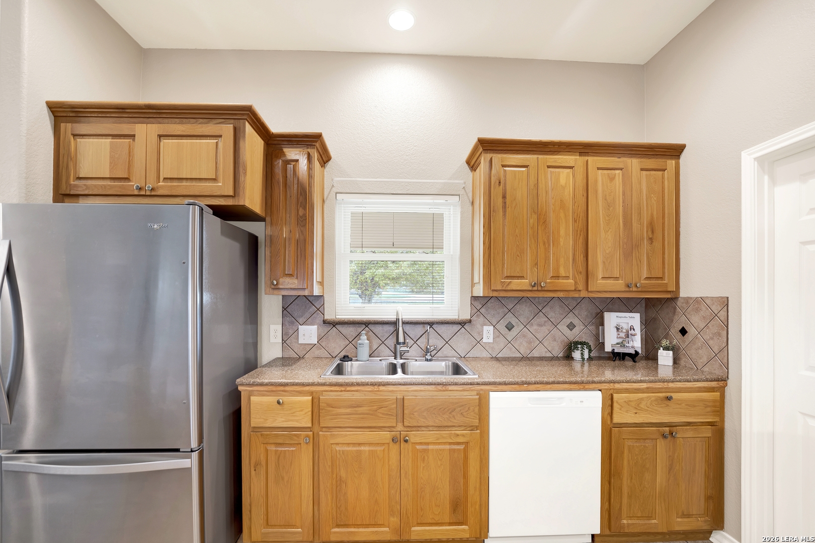174 Edgewood Bandera TX 78003