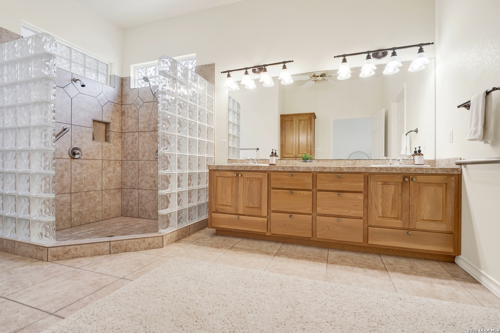 174 Edgewood Bandera TX 78003