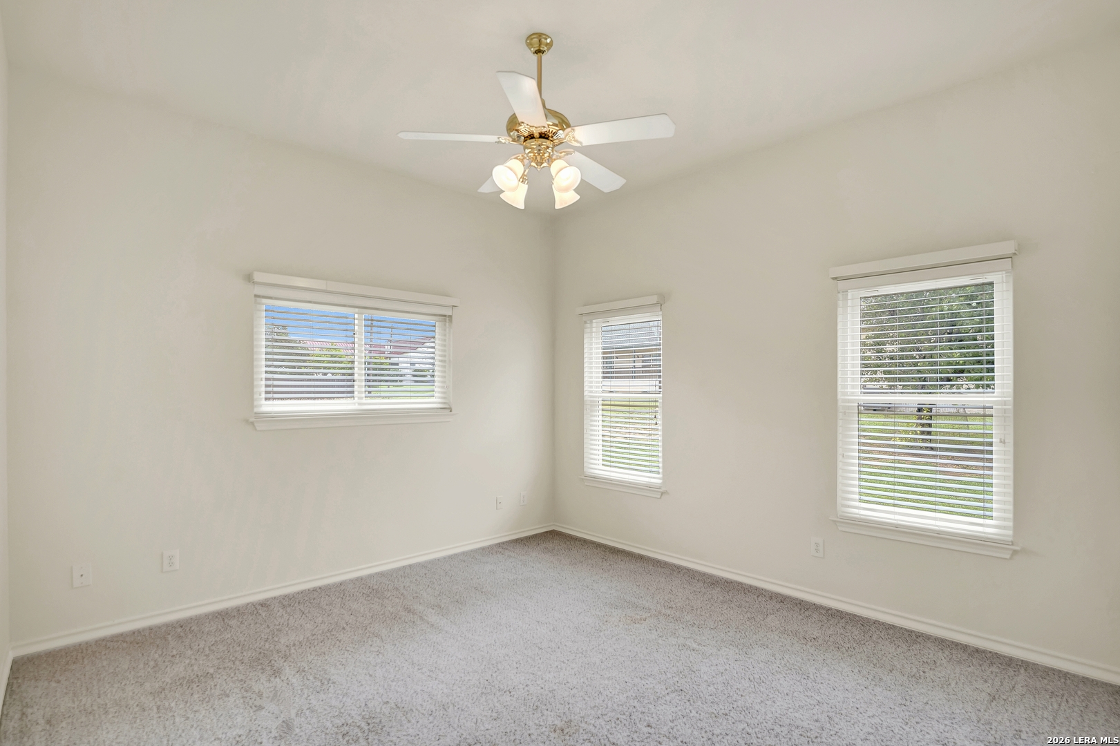 174 Edgewood Bandera TX 78003
