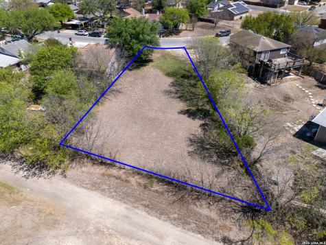 4211 Misty Springs San Antonio TX 78244