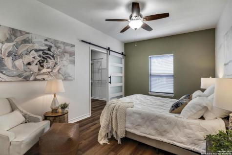 330 Walton Avenue San Antonio TX 78225