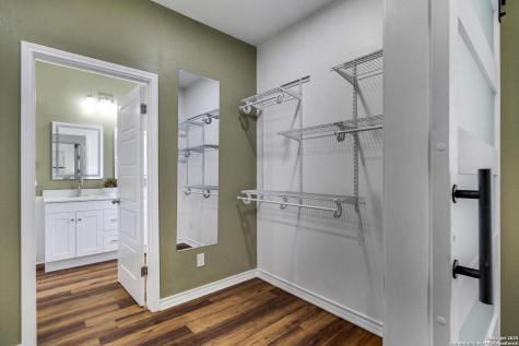 330 Walton Avenue San Antonio TX 78225