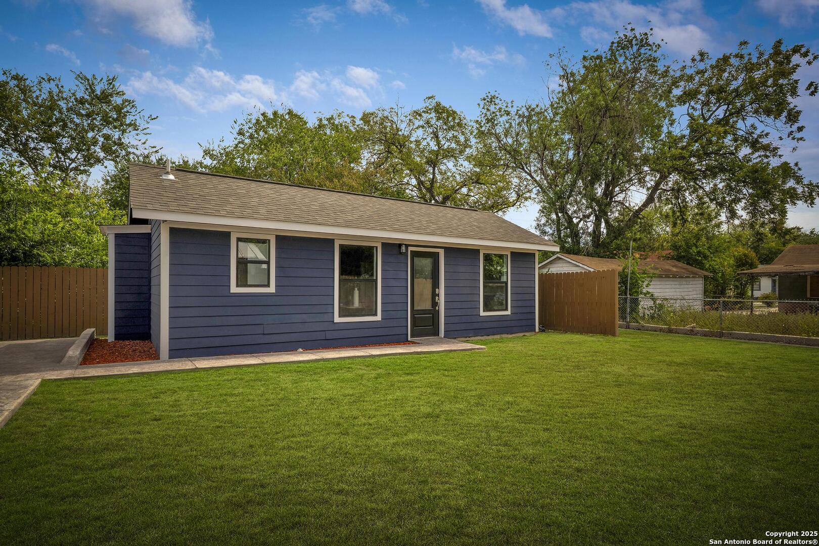 330 Walton Avenue San Antonio TX 78225