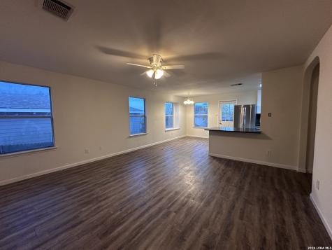 9114 Granberry Pass Universal City TX 78148