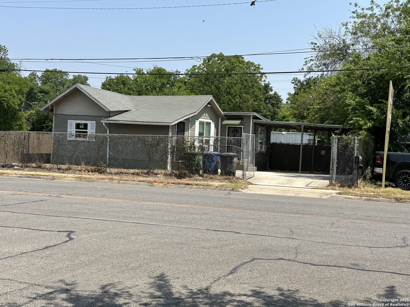 955 Steves San Antonio TX 78210