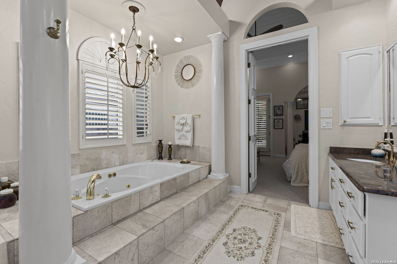12 Waterford Glen San Antonio TX 78257