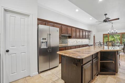 9331 Gardenia Bend Drive Garden Ridge TX 78266