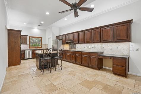 9331 Gardenia Bend Drive Garden Ridge TX 78266
