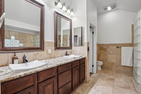9331 Gardenia Bend Drive Garden Ridge TX 78266