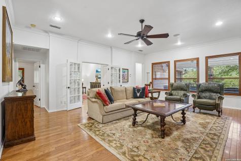 9331 Gardenia Bend Drive Garden Ridge TX 78266
