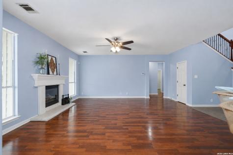 9116 Perdernales Rio Helotes TX 78023