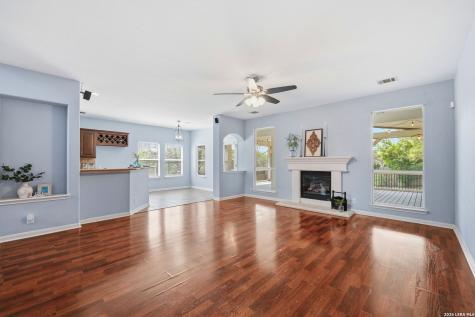 9116 Perdernales Rio Helotes TX 78023