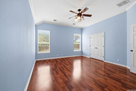 9116 Perdernales Rio Helotes TX 78023