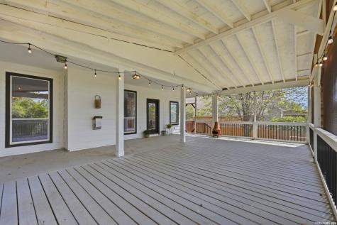 9116 Perdernales Rio Helotes TX 78023