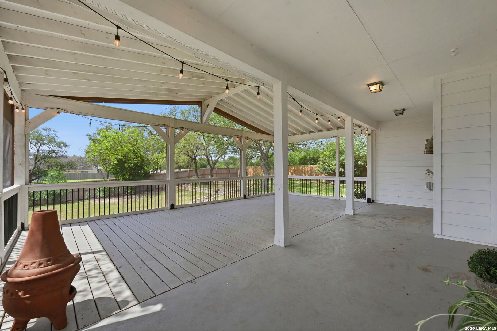 9116 Perdernales Rio Helotes TX 78023