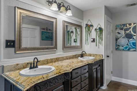 25959 Mahogony Trail San Antonio TX 78255