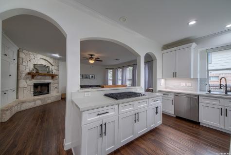 19442 Mill Oak San Antonio TX 78258