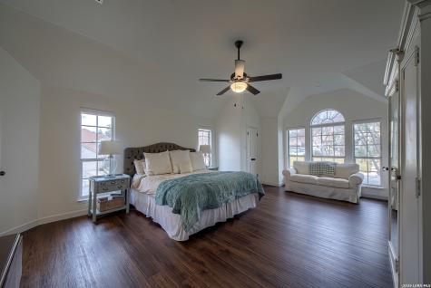 19442 Mill Oak San Antonio TX 78258