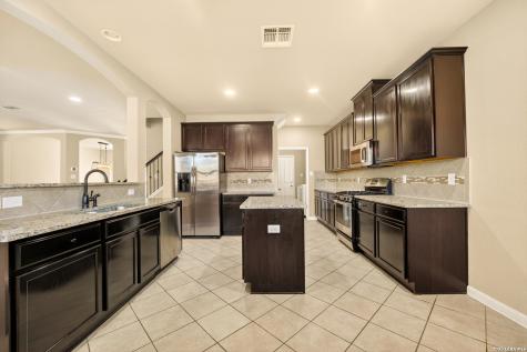 8447 Meadow Plains San Antonio TX 78254