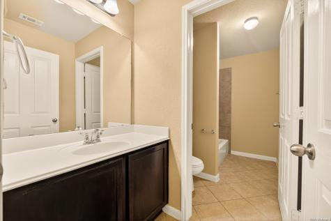 8447 Meadow Plains San Antonio TX 78254
