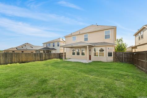 8447 Meadow Plains San Antonio TX 78254
