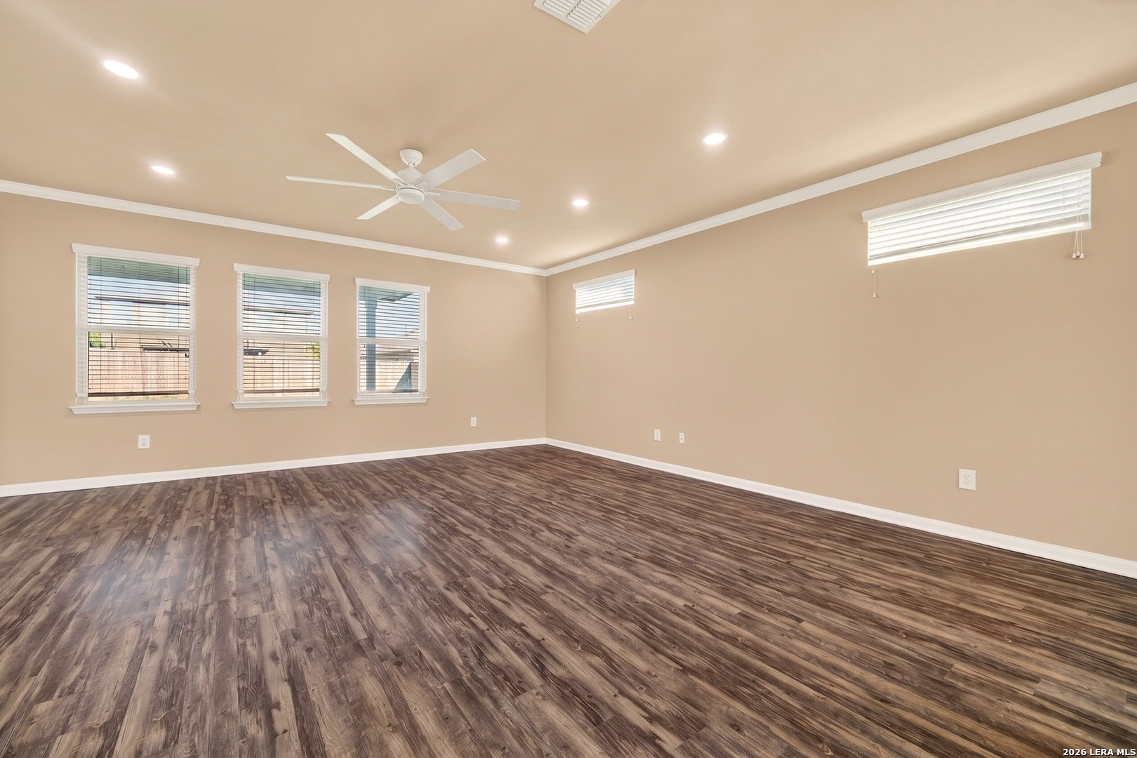 8447 Meadow Plains San Antonio TX 78254