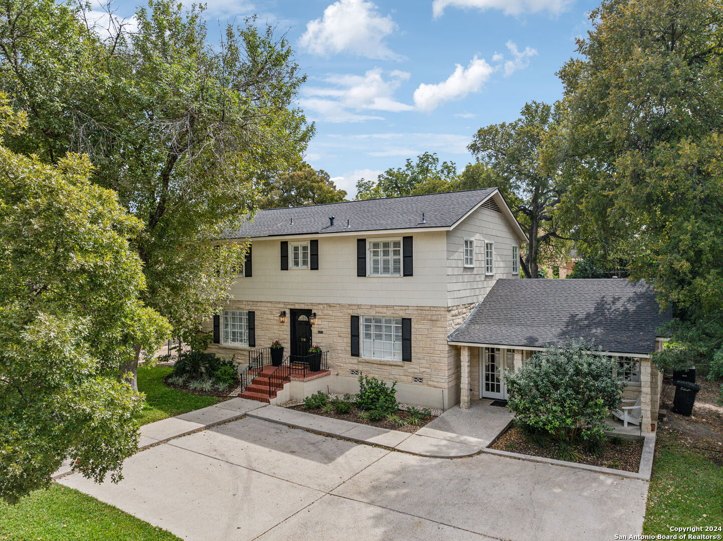 106 Morningside Drive Terrell Hills TX 78209