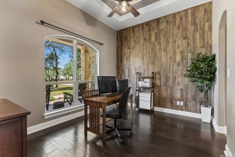 148 Woodlands La Vernia TX 78121