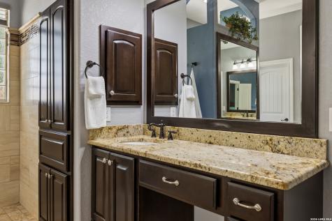 148 Woodlands La Vernia TX 78121