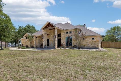 148 Woodlands La Vernia TX 78121