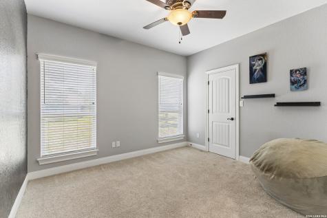 148 Woodlands La Vernia TX 78121