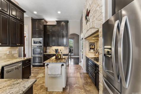 148 Woodlands La Vernia TX 78121