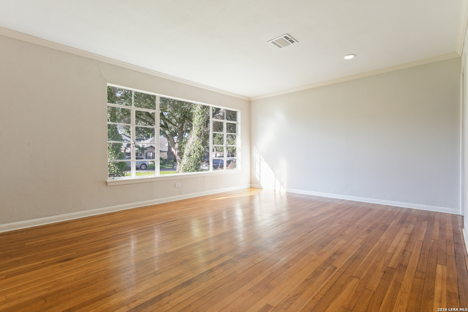 327 Calumet Place San Antonio TX 78209