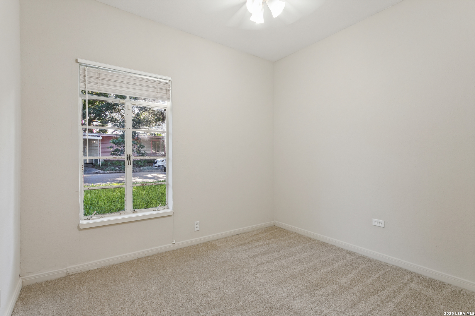 327 Calumet Place San Antonio TX 78209