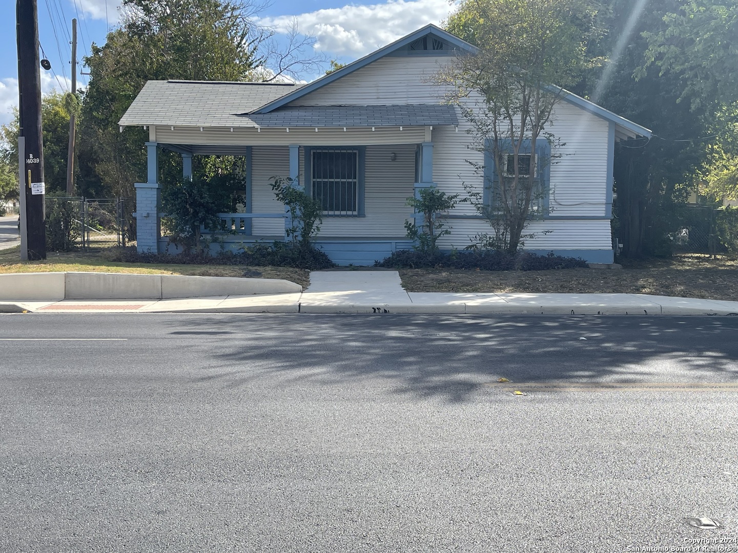 722 E Southcross Boulevard San Antonio TX 78214