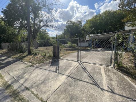 722 E Southcross Boulevard San Antonio TX 78214