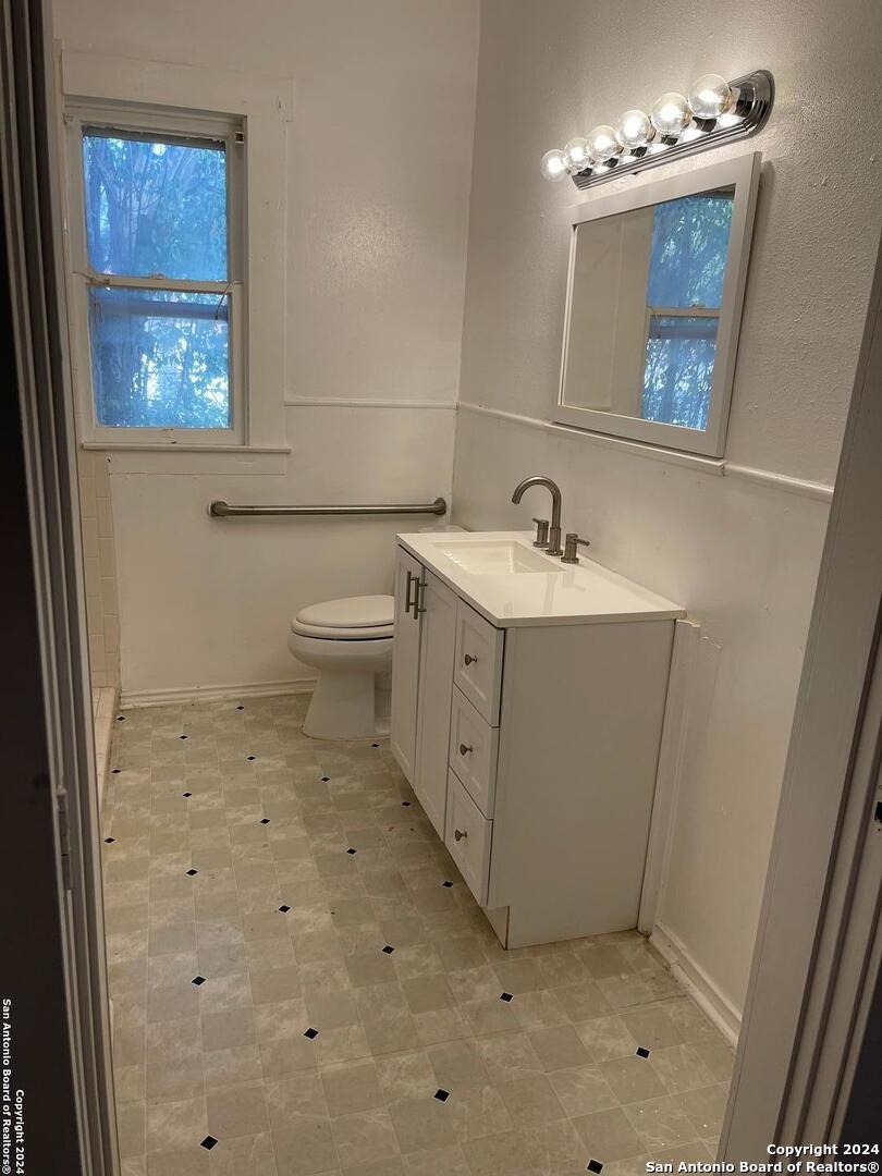 722 E Southcross Boulevard San Antonio TX 78214