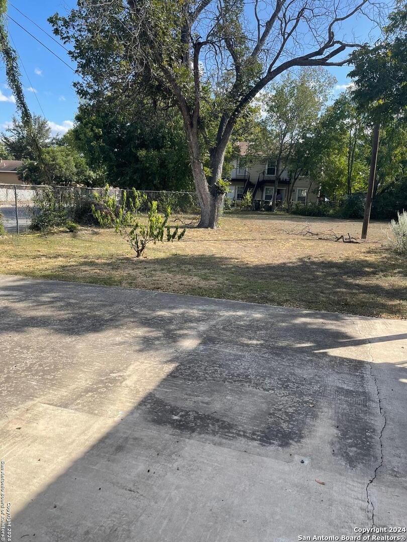 722 E Southcross Boulevard San Antonio TX 78214