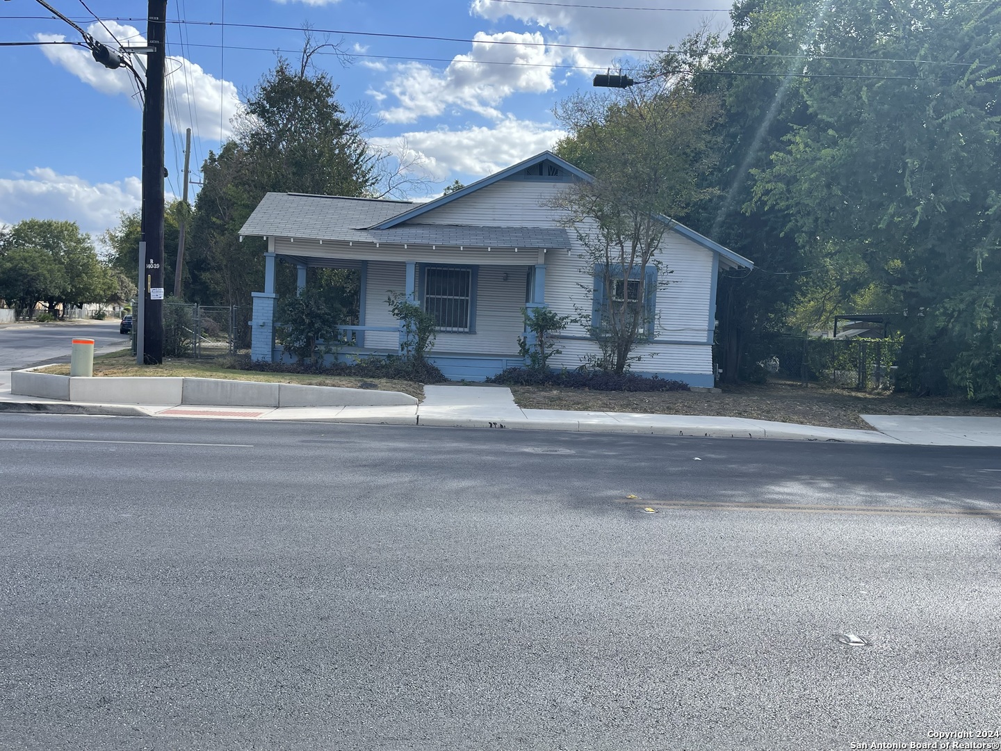 722 E Southcross Boulevard San Antonio TX 78214