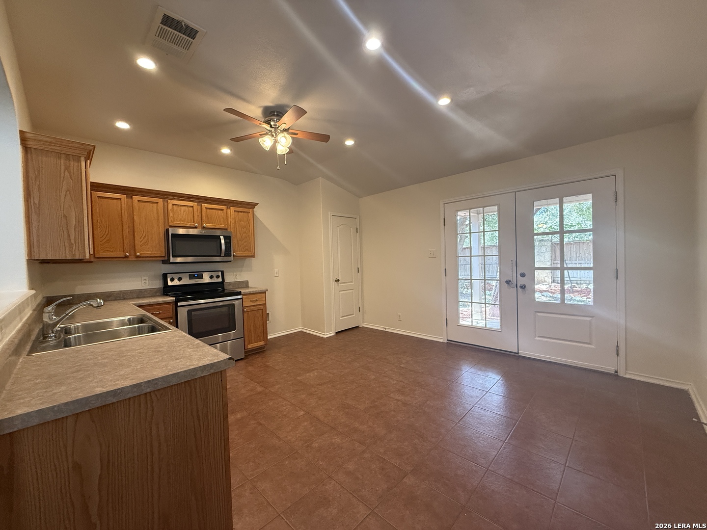 15911 Manes Grove San Antonio TX 78247