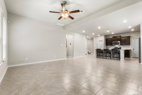 22410 Akin Nook San Antonio TX 78261