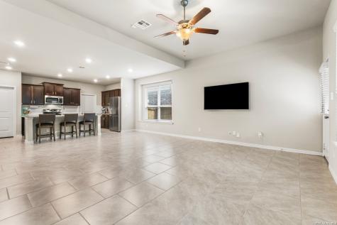 22410 Akin Nook San Antonio TX 78261