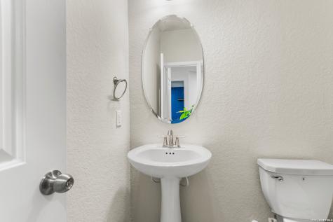 22410 Akin Nook San Antonio TX 78261