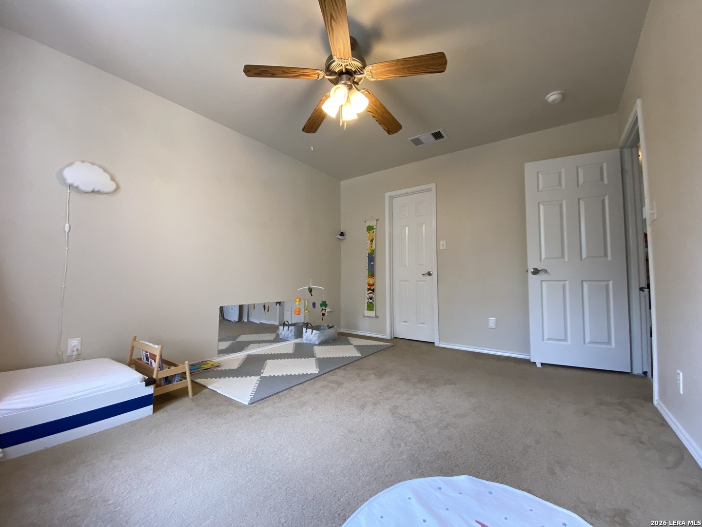 7915 Colonia San Antonio TX 78254