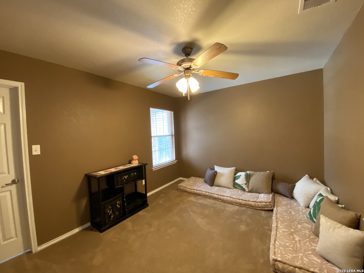 7915 Colonia San Antonio TX 78254