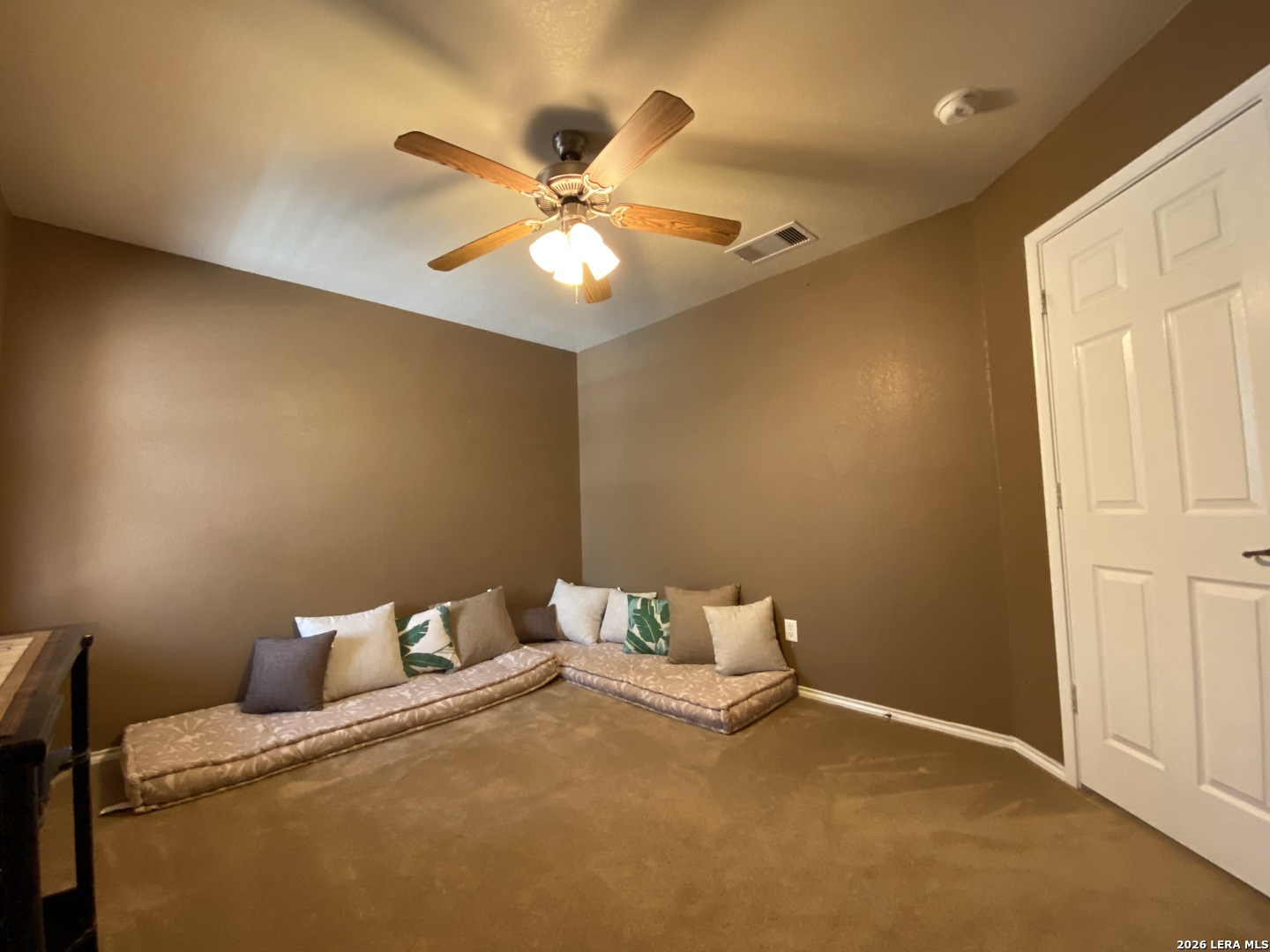 7915 Colonia San Antonio TX 78254